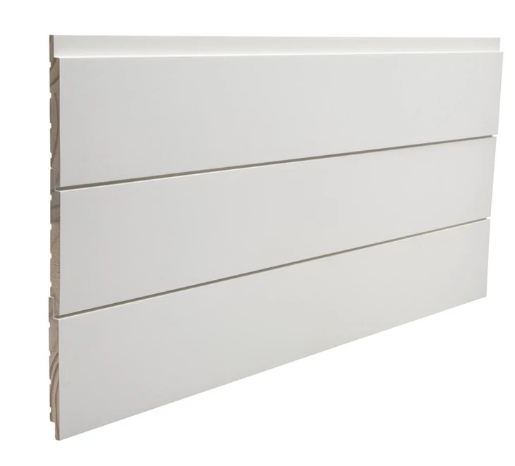 Planches à feuillures en bois blanc apprêtées