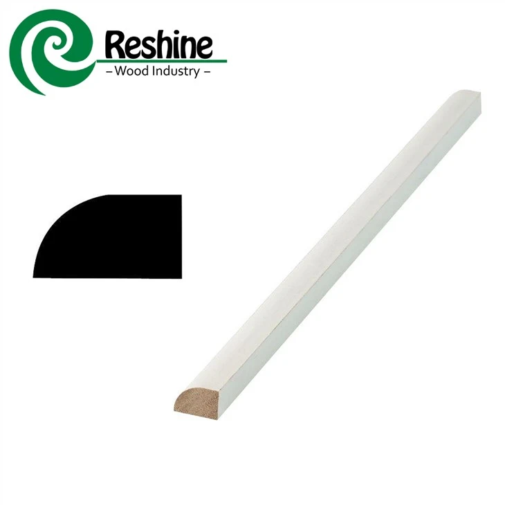 Moulure de base en quart de rond apprêtée